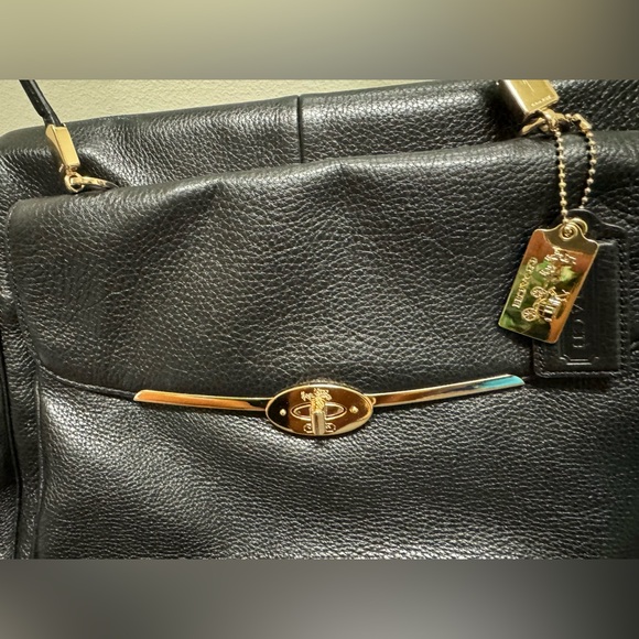 Coach Large Black Tote Pebble Leather - Picture 6 of 16